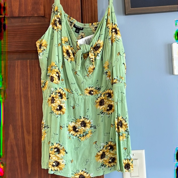 torrid Tops - Green tank